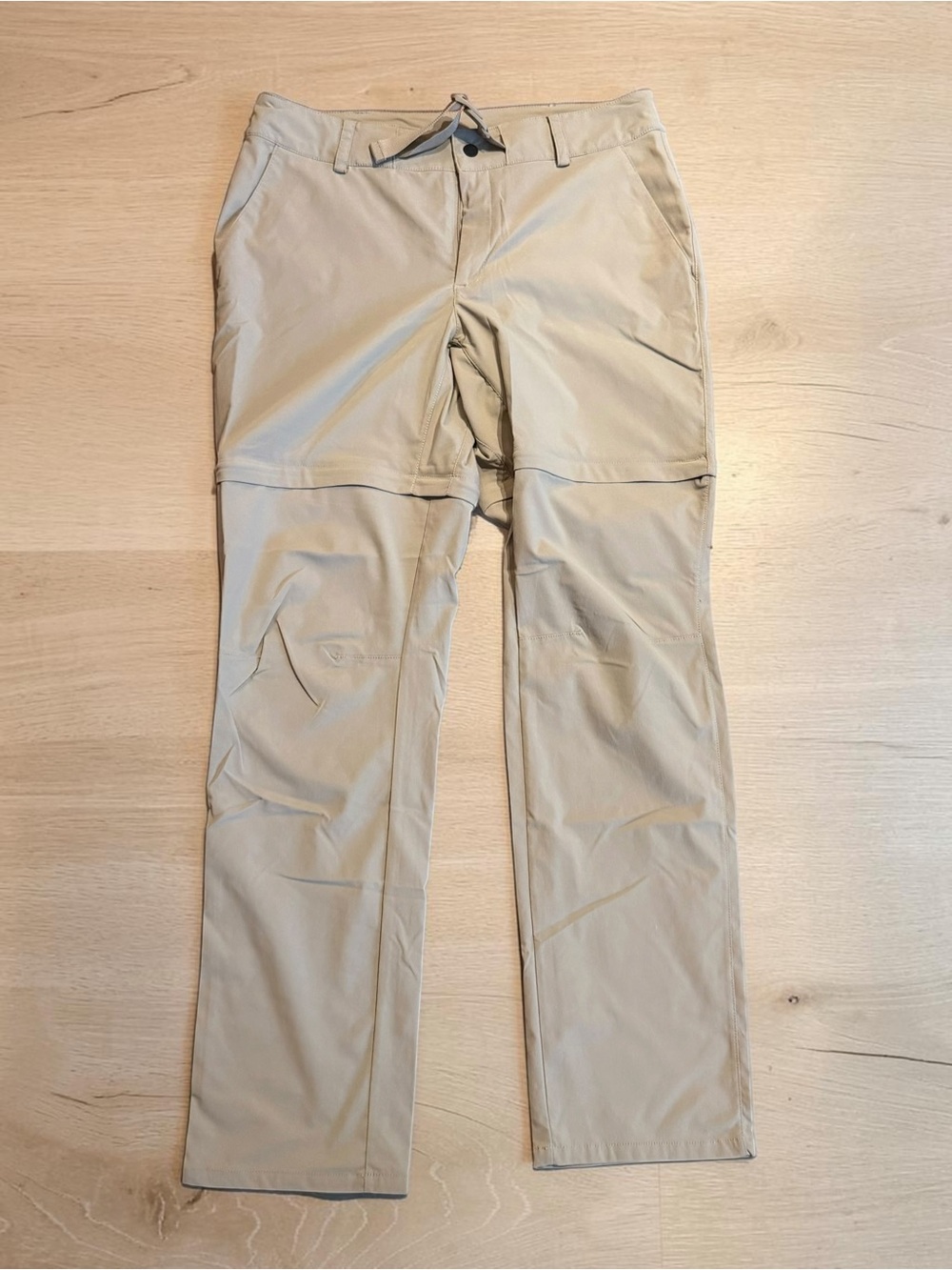 The North Face Women's Convertible Cargo Pants - Khaki